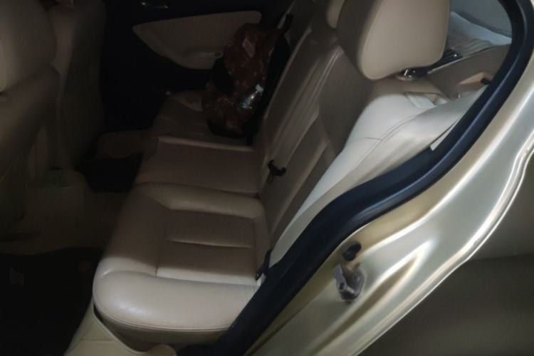 Used Volkswagen Lavida 2011 1.6L Automatic Premium Edition Left Rear Seat