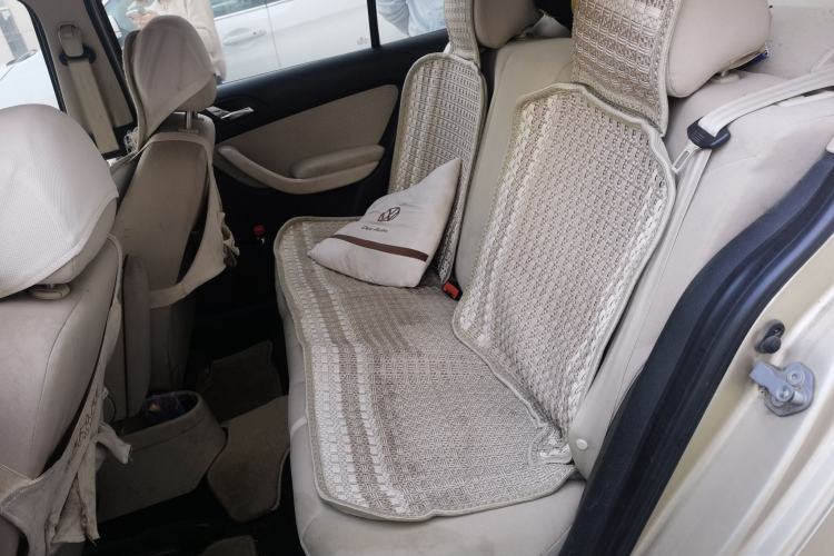 Used Volkswagen Lavida 2011 1.6L Automatic PinYou Edition Left Rear Seat