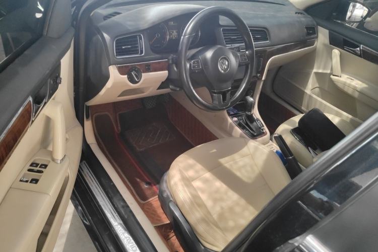Used Volkswagen Lavida  Driver Seat