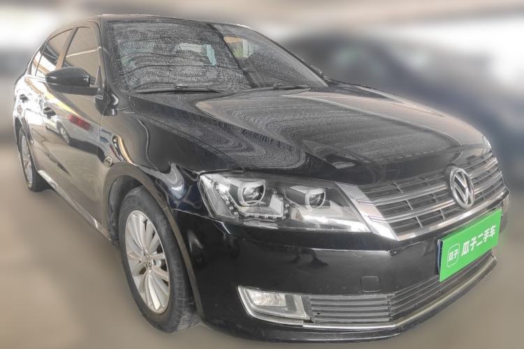 Used Volkswagen Lavida  Front Right 45 Deg