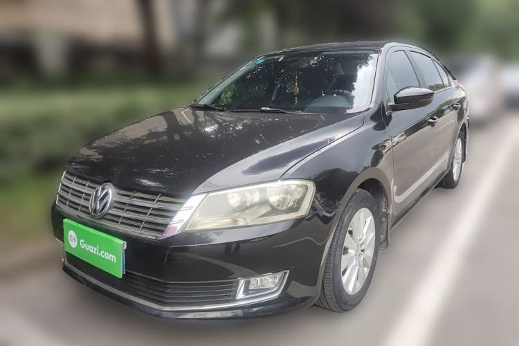 Used Volkswagen Lavida 2013 Restyled Classic 1.6L Manual Comfort Edition Guazi used car, China used car export, Used car for sale, Used cars, Cheapest cars for sale