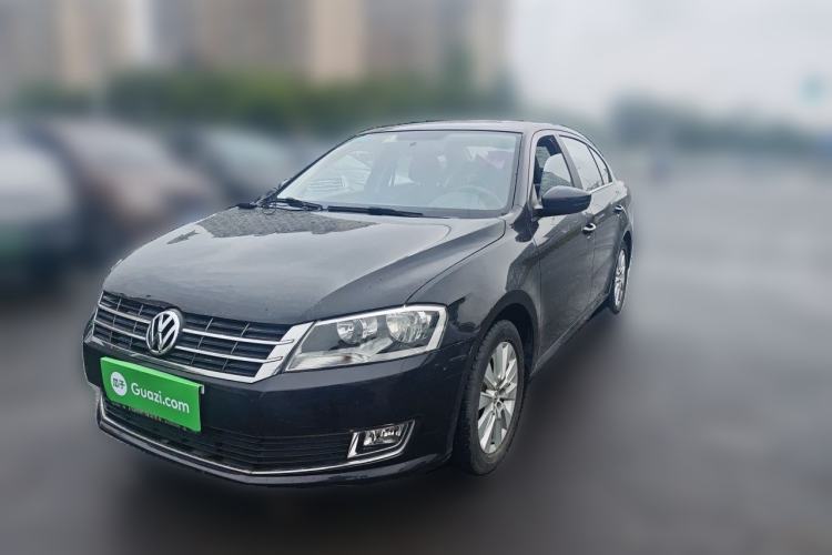 Used Volkswagen Lavida 2013 1.6L Manual Comfort Edition Guazi used car, China used car export, Used car for sale, Used  cars, Cheapest cars for sale