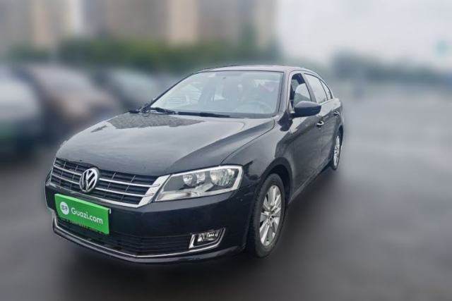 Used Volkswagen Lavida 2013 1.6L Manual Comfort Edition