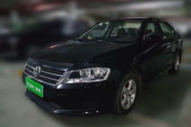 Ojetý Volkswagen Lavida 2013 Revised Classic 1.6L Manual Fashion Edition