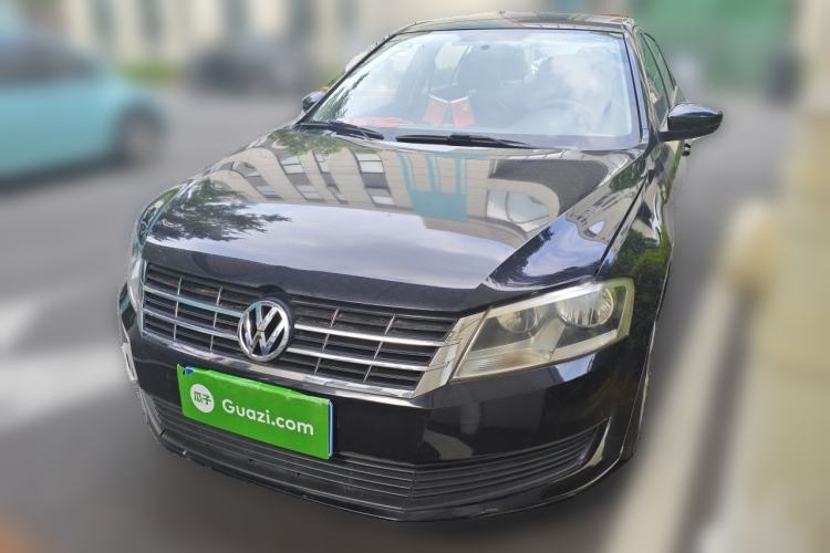Used Volkswagen Lavida 2013 Classic 1.6L Automatic Fashion Edition Guazi used car, China used car export, Used car for sale, Used cars, Cheapest cars for sale
