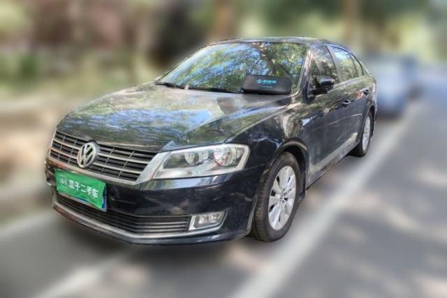 Używany Volkswagen Lavida 2013 Restyled Classic 1.6L Manual Comfort Edition