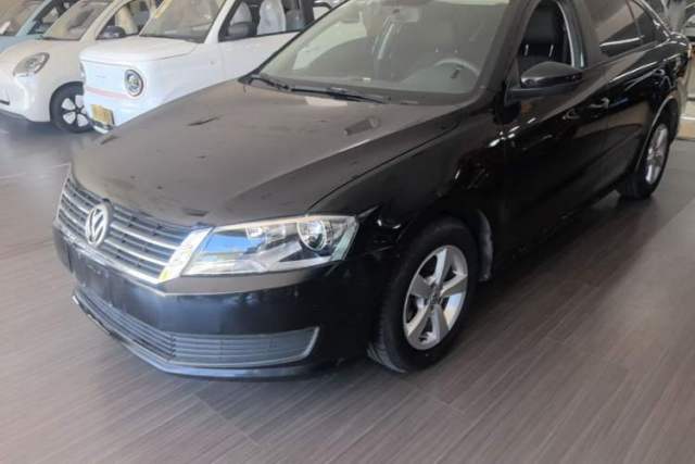 Used Volkswagen Lavida 2013 Revised Classic 1.6L Automatic Fashion Edition