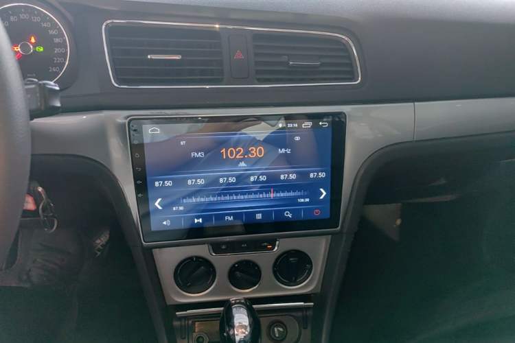 Used Volkswagen Lavida 2013 Revised Version 1.4 TSI DSG Comfort Edition Audio And AC Panel
