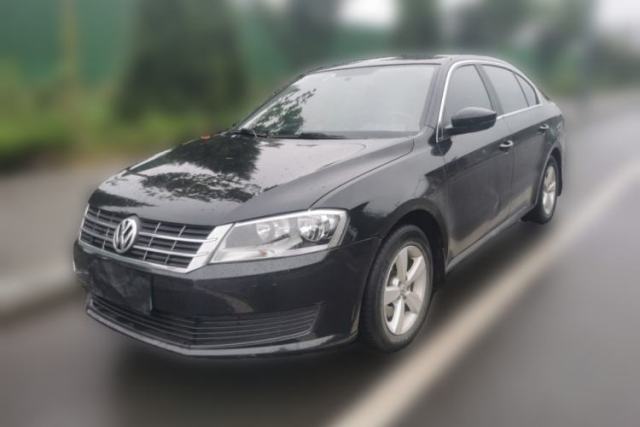 Used Volkswagen Lavida 2013 Revised Classic 1.6L Manual Fashion Edition