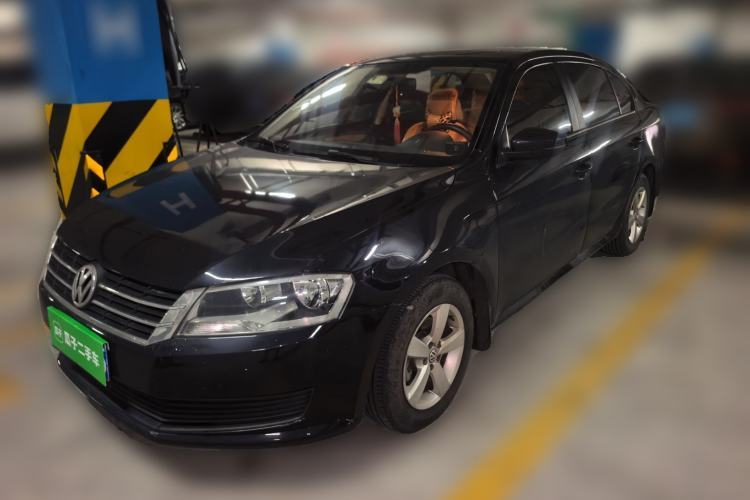 Used Volkswagen Lavida 2013 Revised Classic 1.6L Manual Fashion Edition Guazi used car, China used car export, Used car for sale, Used cars, Cheapest cars for sale