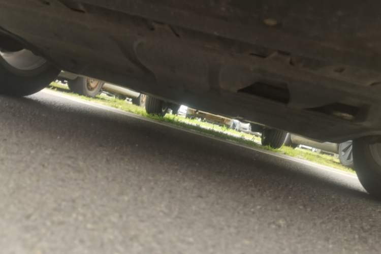 Used Volkswagen Lavida 2013 Restyled Classic 1.6L Automatic Comfort Edition Chassis Front