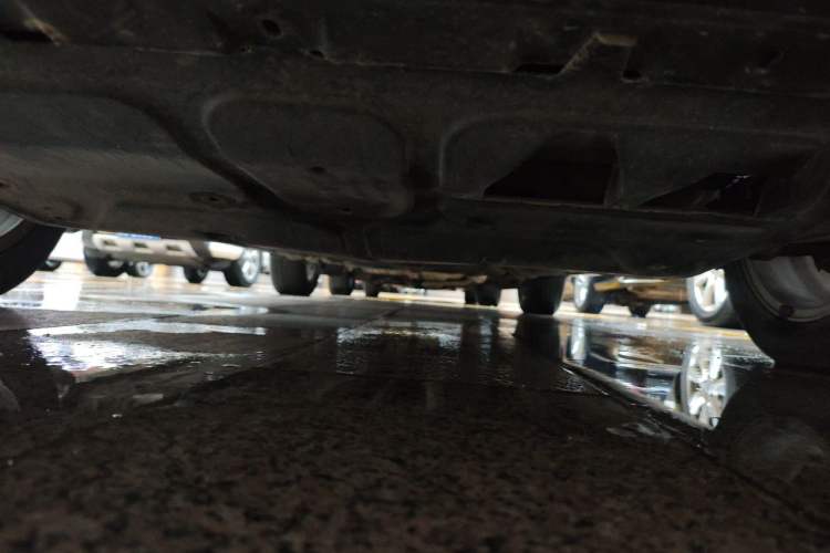 Used Volkswagen Lavida 2013 1.4TSI DSG Comfort Edition Chassis Front