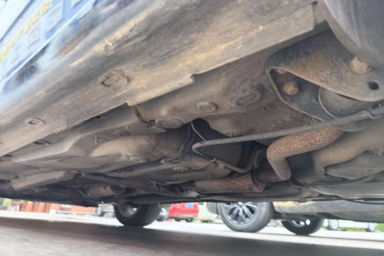 Used Volkswagen Lavida 2013 1.6L Automatic Comfort Edition Chassis Rear Left