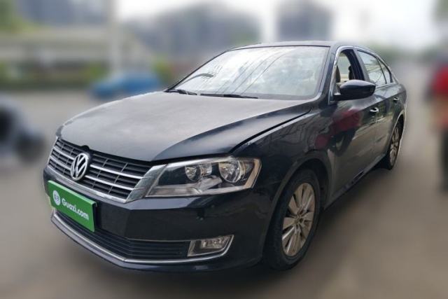 Ojetý Volkswagen Lavida 2013 Restyled Classic 1.6L Manual Comfort Edition