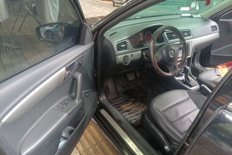 Used Volkswagen Lavida 2013 Restyled Classic 1.6L Automatic Comfort Edition Driver Seat