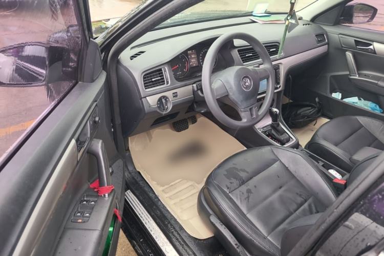 Used Volkswagen Lavida 2013 1.6L Automatic Comfort Edition Driver Seat