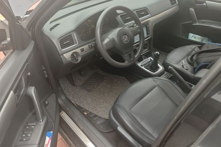 Used Volkswagen Lavida 2013 Restyled Classic 1.6L Manual Comfort Edition Driver Seat