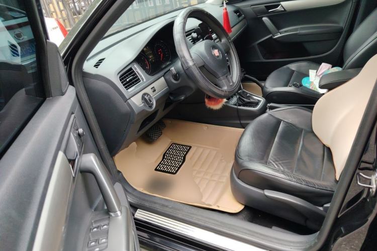 Used Volkswagen Lavida 2013 Restyled Classic 1.6L Automatic Comfort Edition Driver Seat