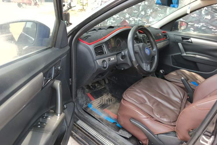 Used Volkswagen Lavida 2013 1.6L Manual Comfort Edition Driver Seat