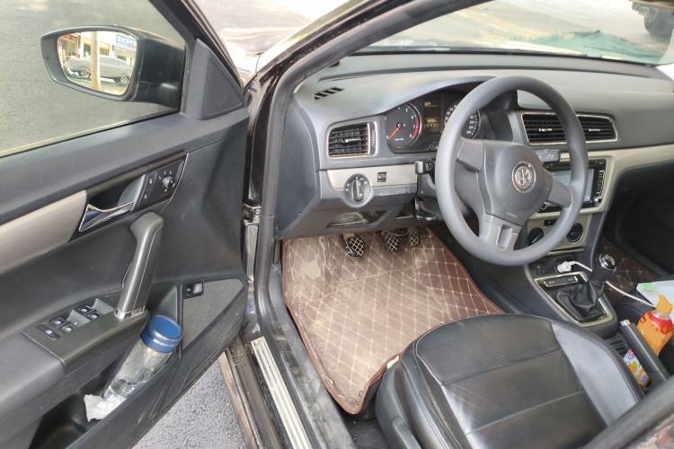 Used Volkswagen Lavida 2013 Restyled Classic 1.6L Manual Comfort Edition Driver Seat