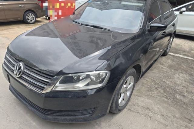 Used Volkswagen Lavida 2013 Revised Classic 1.6L Automatic Fashion Edition