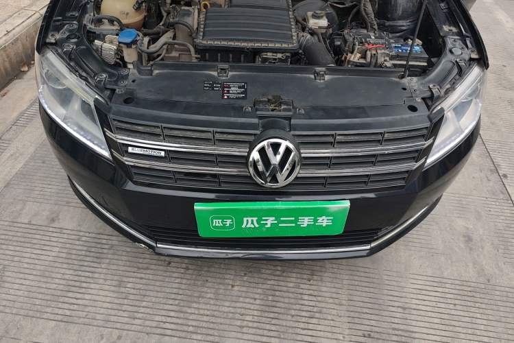Used Volkswagen Lavida 2013 Revised Classic 1.6L Automatic Fashion Edition Engine Bay