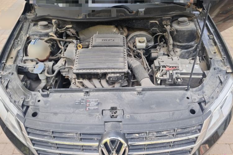 Used Volkswagen Lavida 2013 Restyled Classic 1.6L Automatic Comfort Edition Engine Bay