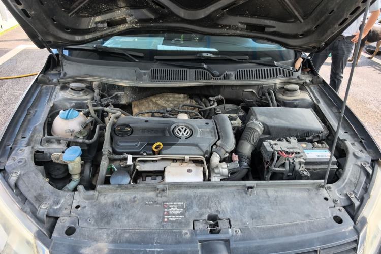 Used Volkswagen Lavida 2013 1.4TSI DSG Luxury Edition Engine Bay
