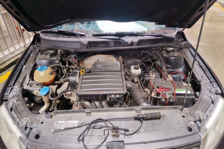 Used Volkswagen Lavida 2013 Restyled Classic 1.6L Automatic Comfort Edition Engine Bay
