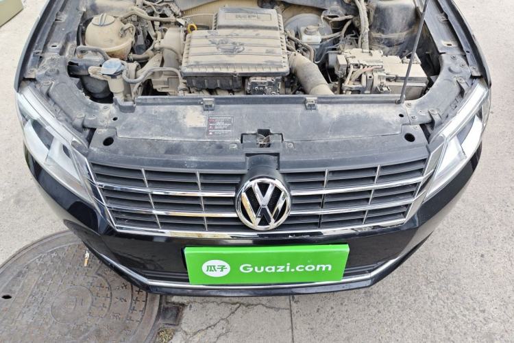 Used Volkswagen Lavida 2013 Restyled Classic 1.6L Manual Comfort Edition Engine Bay