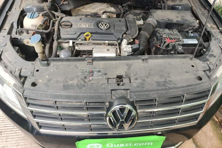 Used Volkswagen Lavida 2013 1.4TSI DSG Comfort Edition Engine Bay
