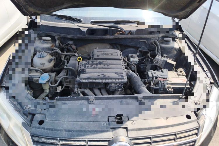 Used Volkswagen Lavida 2013 Restyled Classic 1.6L Manual Comfort Edition Engine Bay