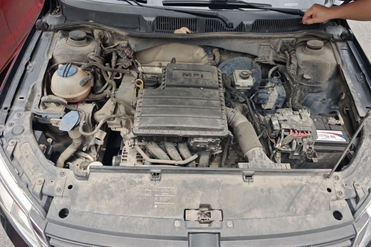 Used Volkswagen Lavida 2013 Restyled Classic 1.6L Automatic Comfort Edition Engine Bay