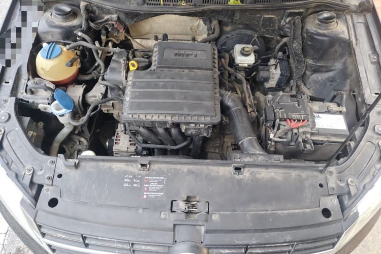 Used Volkswagen Lavida 2013 Restyled Classic 1.6L Automatic Comfort Edition Engine Bay