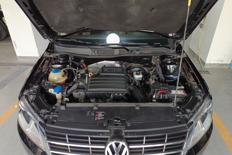 Used Volkswagen Lavida 2013 Restyled Classic 1.6L Automatic Comfort Edition Engine Bay