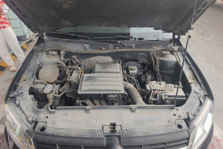 Used Volkswagen Lavida 2013 Restyled Classic 1.6L Automatic Comfort Edition Engine Bay