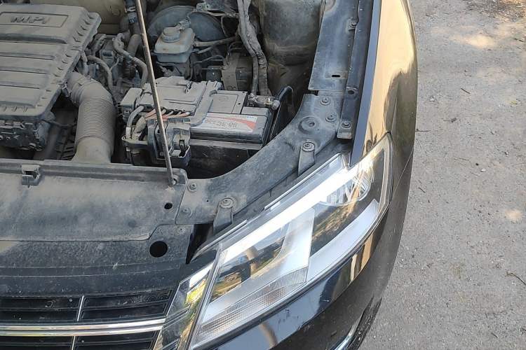 Used Volkswagen Lavida 2013 Restyled Classic 1.6L Manual Comfort Edition Engine Bay Left
