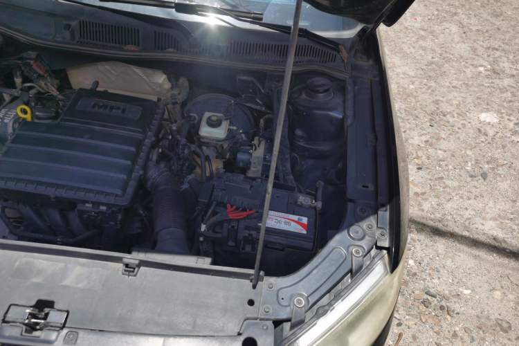 Used Volkswagen Lavida 2013 Restyled Classic 1.6L Automatic Comfort Edition Engine Bay Left