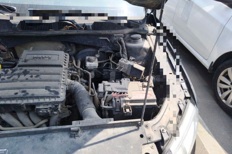 Used Volkswagen Lavida 2013 Restyled Classic 1.6L Manual Comfort Edition Engine Bay Left