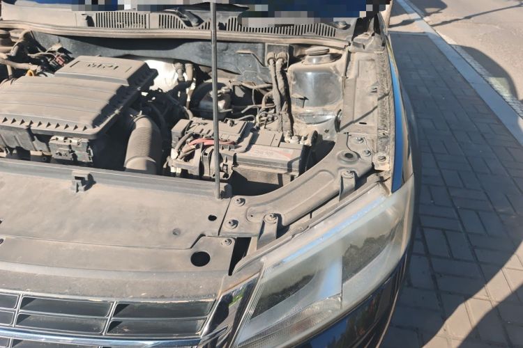Used Volkswagen Lavida 2013 Restyled Classic 1.6L Manual Comfort Edition Engine Bay Left