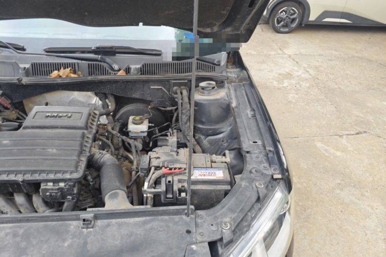 Used Volkswagen Lavida 2013 Restyled Classic 1.6L Automatic Comfort Edition Engine Bay Left