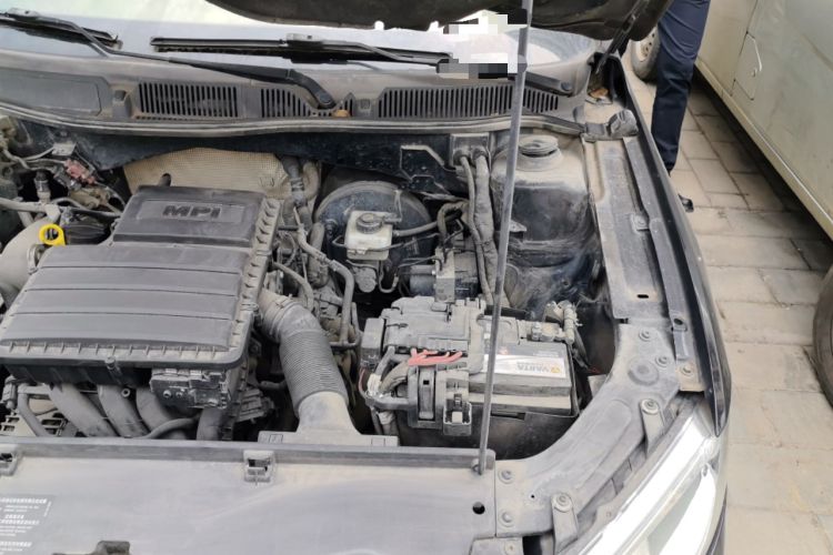 Used Volkswagen Lavida 2013 Restyled Classic 1.6L Manual Comfort Edition Engine Bay Left