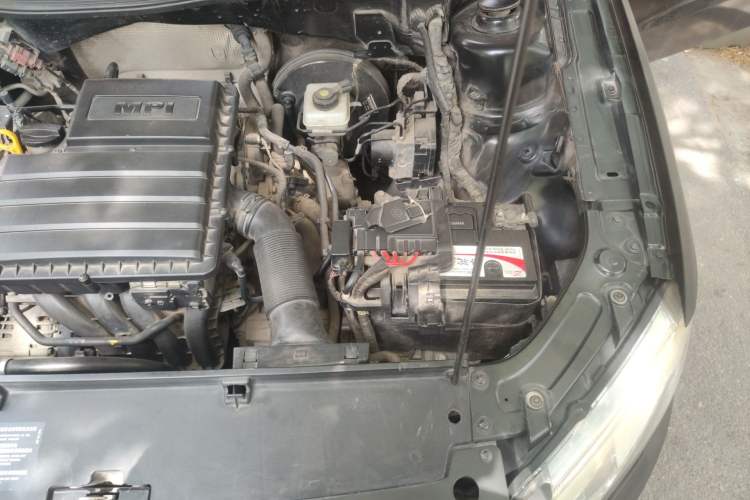 Used Volkswagen Lavida 2013 Restyled Classic 1.6L Automatic Comfort Edition Engine Bay Left