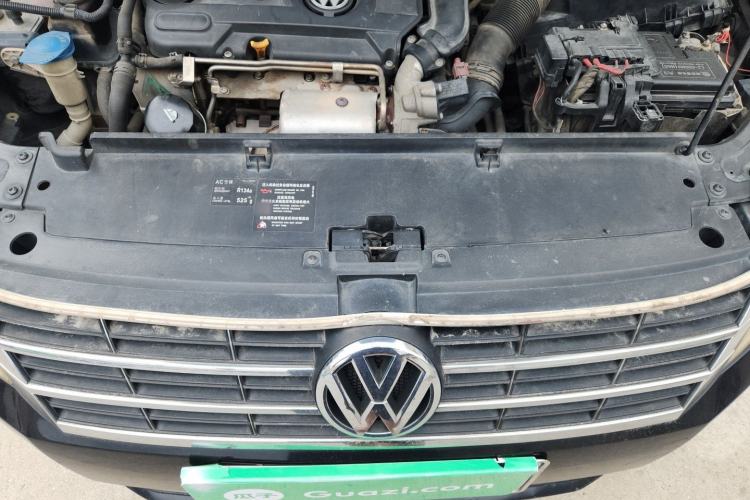 Used Volkswagen Lavida 2013 1.4TSI Manual Comfort Edition Engine Bay