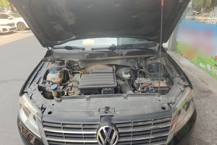Used Volkswagen Lavida 2013 Restyled Classic 1.6L Automatic Comfort Edition Engine Bay