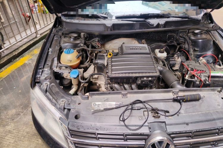 Used Volkswagen Lavida 2013 Restyled Classic 1.6L Automatic Comfort Edition Engine Bay Right