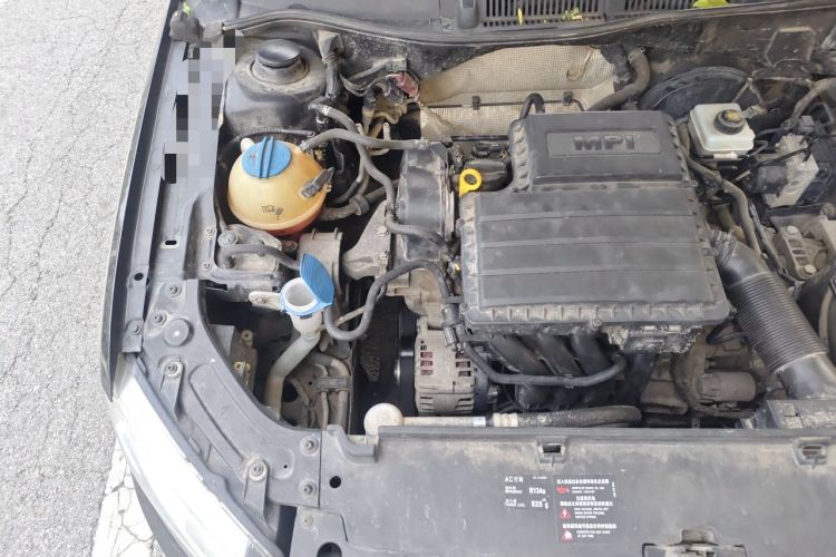 Used Volkswagen Lavida 2013 Restyled Classic 1.6L Automatic Comfort Edition Engine Bay Right