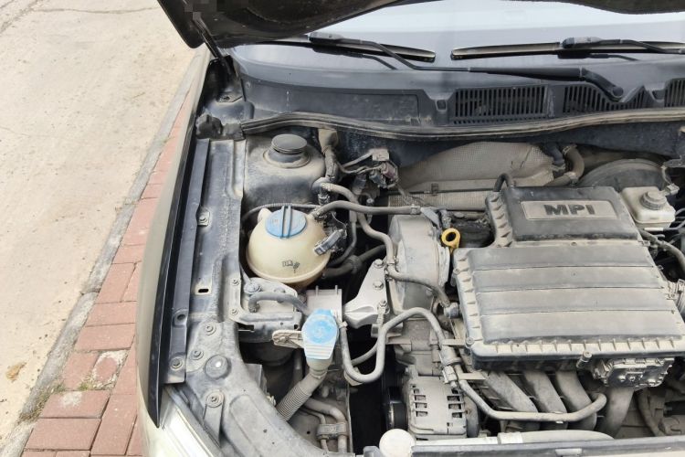 Used Volkswagen Lavida 2013 Restyled Classic 1.6L Automatic Comfort Edition Engine Bay Right