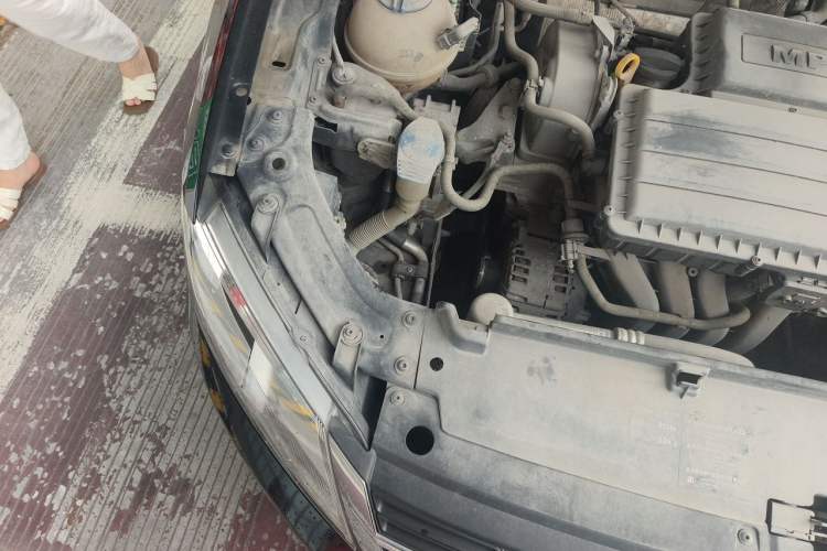 Used Volkswagen Lavida 2013 Restyled Classic 1.6L Automatic Comfort Edition Engine Bay Right