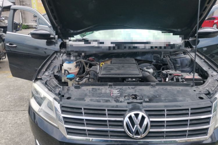 Used Volkswagen Lavida 2013 Restyled Classic 1.6L Manual Comfort Edition Engine Bay Right